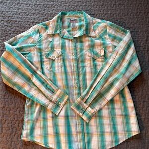 Wrangler Women’s  Plaid Shirt, pearl snap buttons in Mint Green, Pink and Yellow